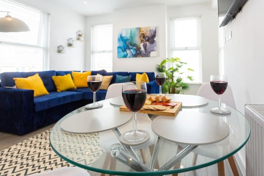 2 Bed Apartment Near The Beach 사우스엔드온시 외부 사진
