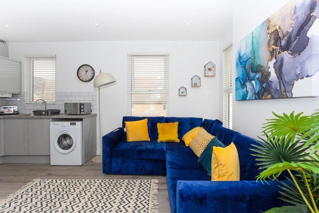 2 Bed Apartment Near The Beach 사우스엔드온시 외부 사진